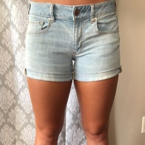 AE light wash shorts